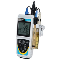 Oakton PC450 (pH, Cond, Temp)